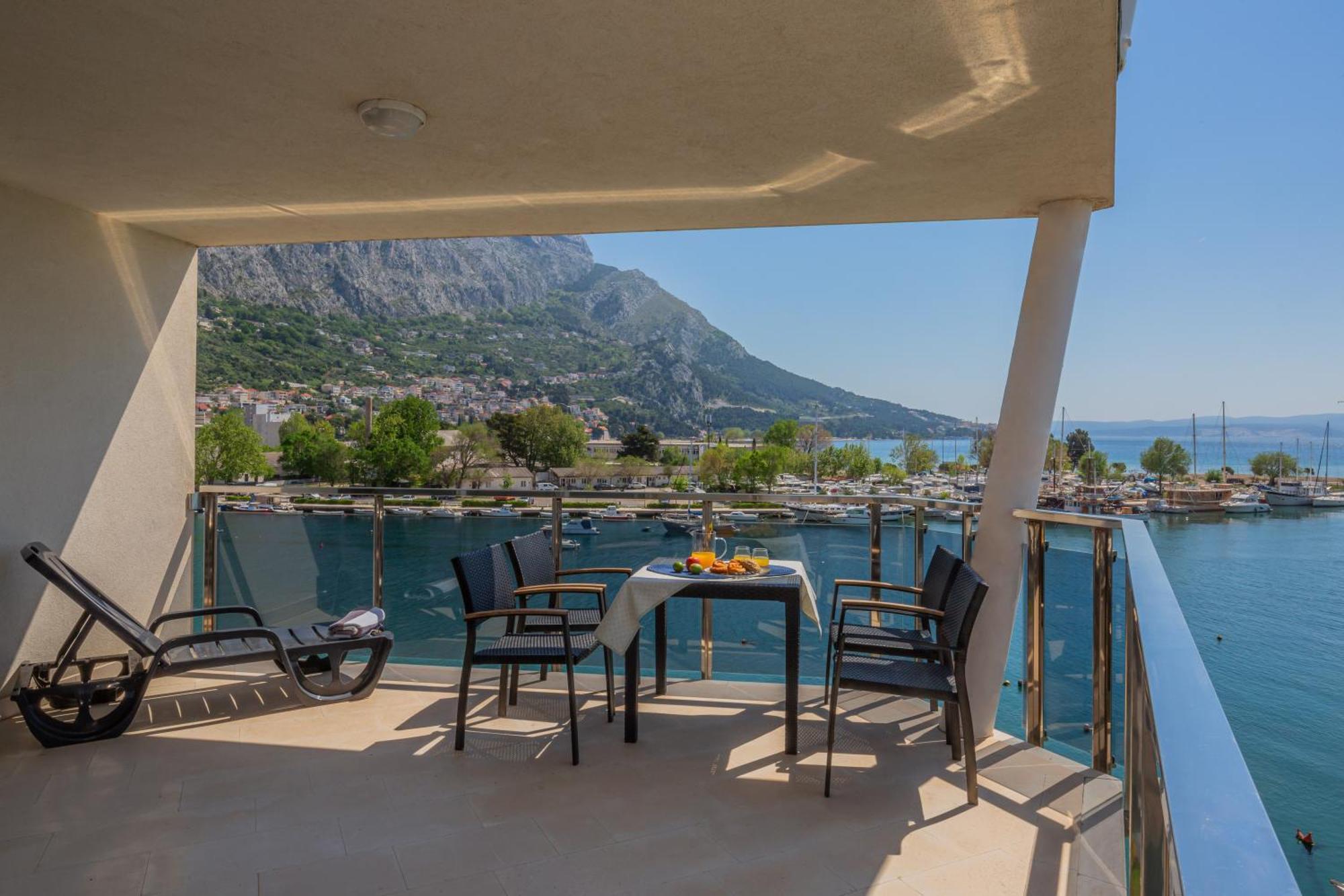 Ap 4+2 In One Of The Most Luxury Building In Omiš Pokoj fotografie